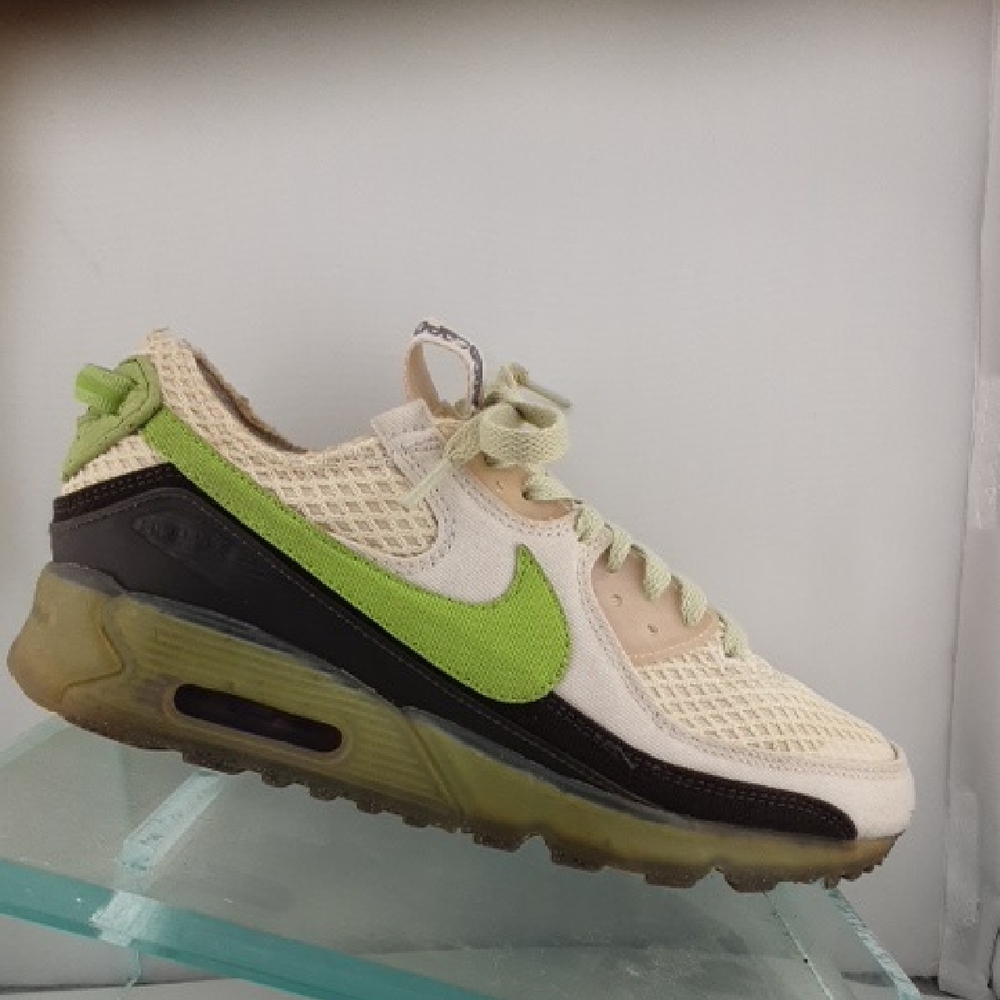 Nike Air Max with Green and Cream Mesh